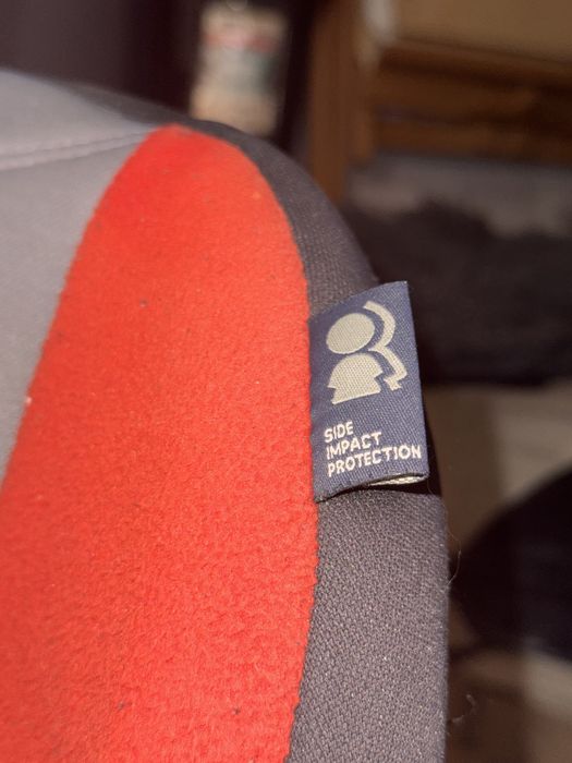 Дитяче автокрісло mothercare 15-25 кг  та 22-36кг