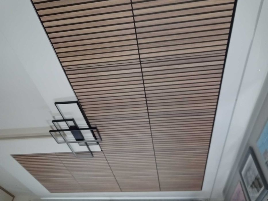 Sufit podwieszany kasetonowy z montażem od 90,00
Rockfon Armstrong AMF