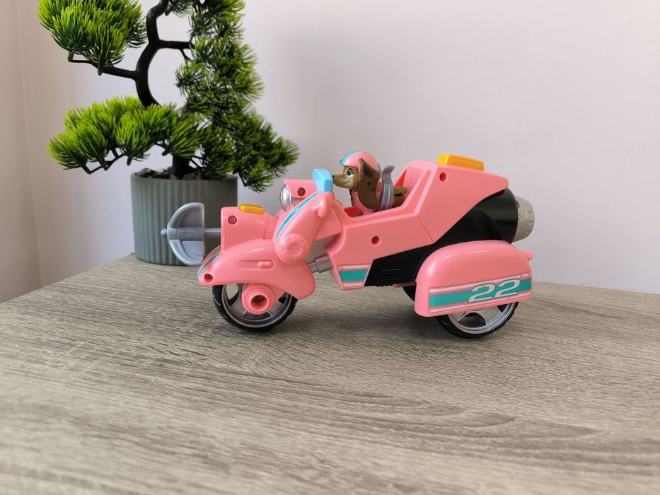 Щенячий патруль Ліберті Делюкс на мотоциклі з пулею