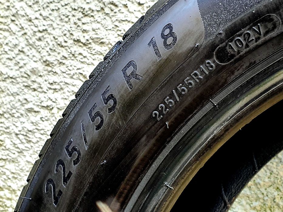 Pneus Michelin Primacy 4. Medidas: 225 55 R 18 102V Semi novos de 2024.