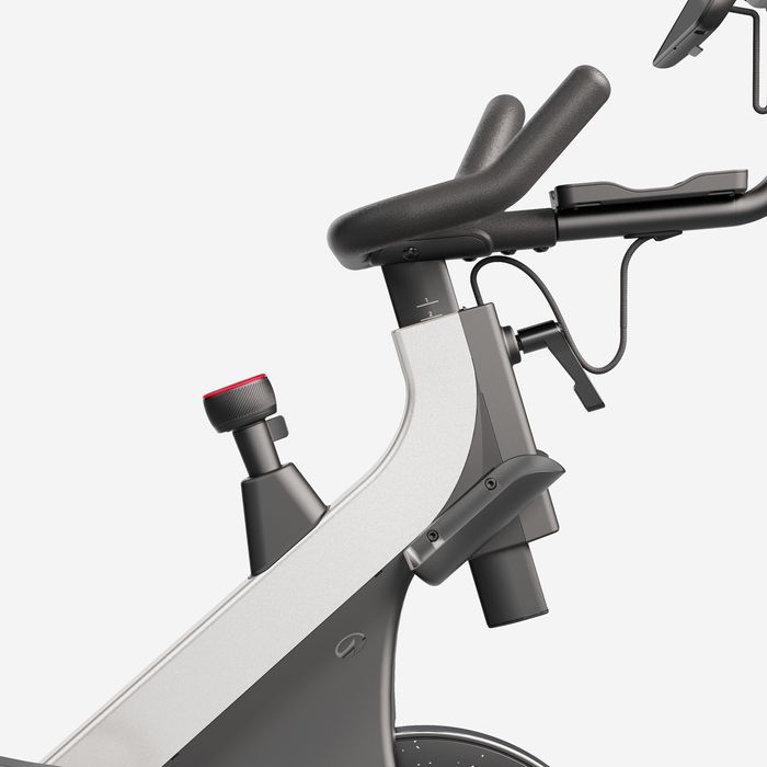 Bicicleta de Biking Conectada de Cardio Training Bike 900