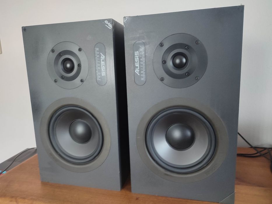 WYPRZEDAŻ! Monitory studyjne Alesis One