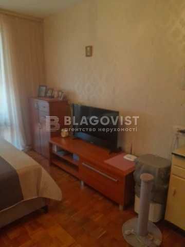 ул Якуба Колоса 4а - 1а комнатная  квартира    39.5 м кв