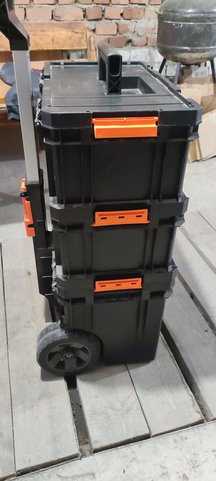 Ящики для інструментів Dexter