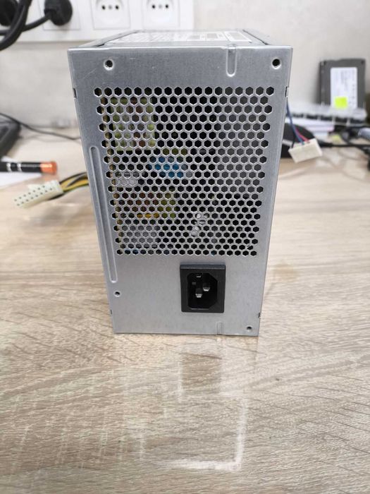 Блок живлення Fujitsu DPS-300AB-56 A 300W (DPS-300AB-56 B) 80+ Gold