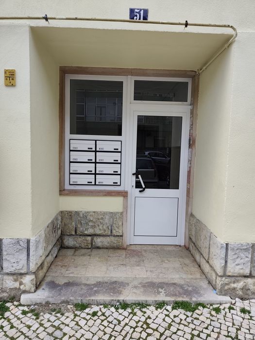 Vendo Apartamento Arrendado Rio de Mouro