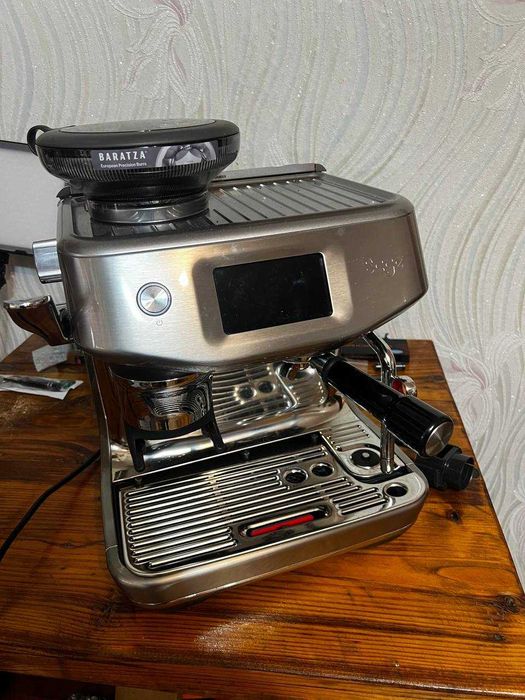 Кавомашина Sage - The Barista Touch Impress