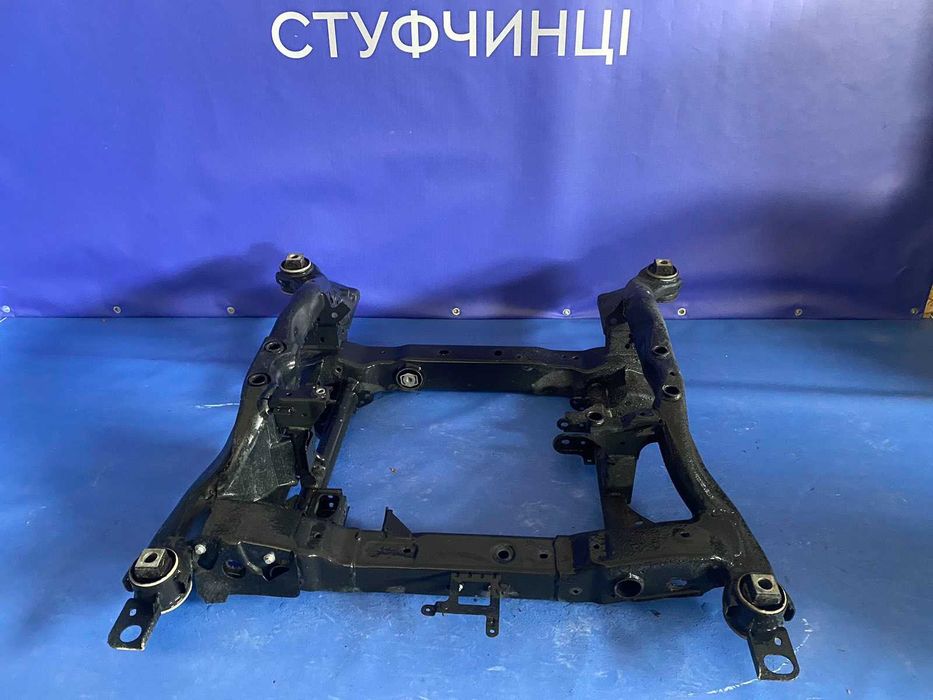 Подрамник балка под мотор Mercedes GLE GLS A1673316100 W167