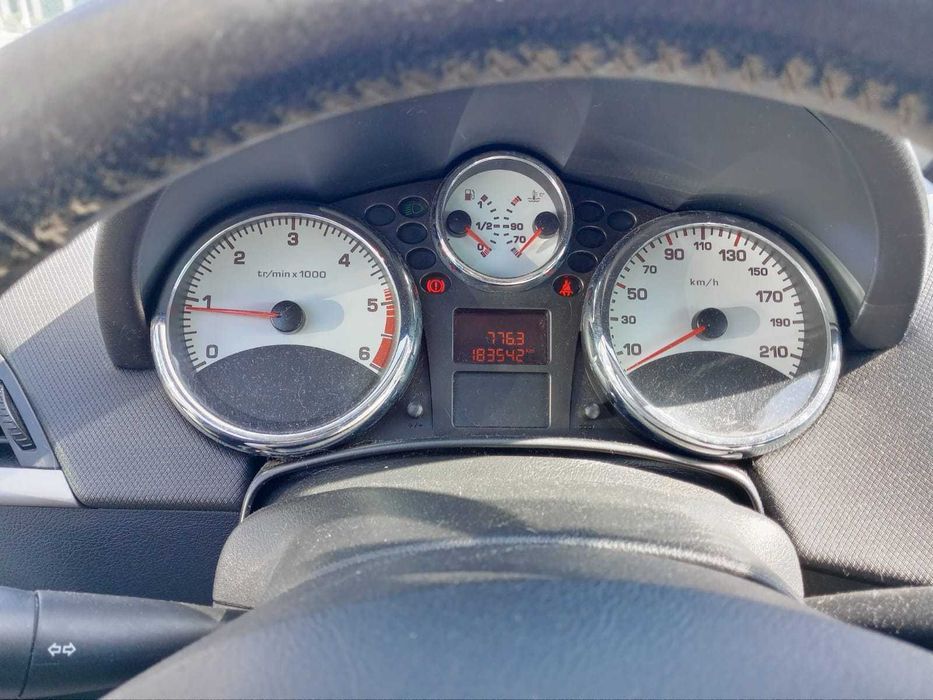 Peugeot 207 , 1.6 - diesel