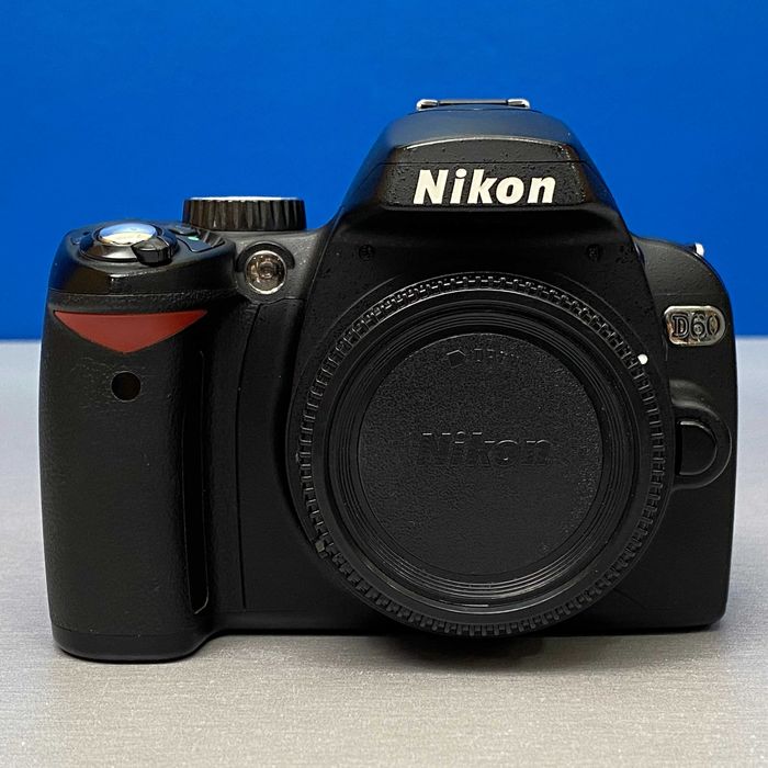 Nikon D60 (Corpo) - 10.2MP
