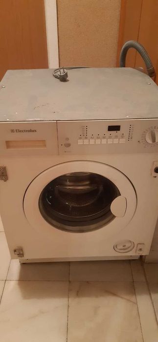 Maq. Lavar Roupa Electrolux Encastre