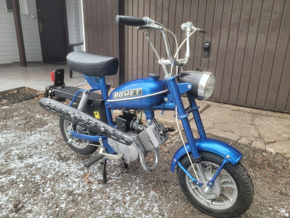 Motorynka m2 przejściówka odbudowana zarejestrowana na białe