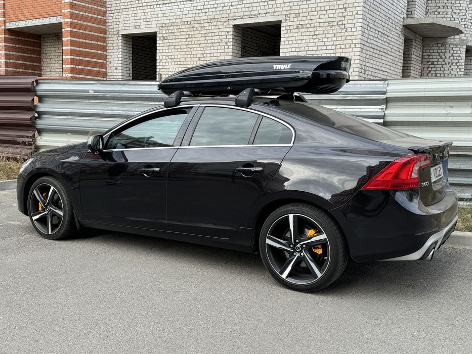 Як новий Thule Spirit 780 багажник бокс