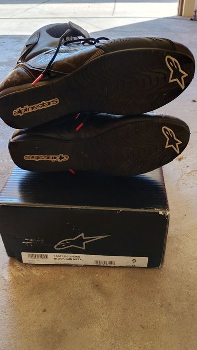 Botas como novas. Alpinestar Tamanho 42 com caixa