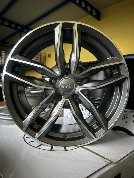 Felgi aluminiowe Audi 17 cali A3 A4 A5 A6 Q3