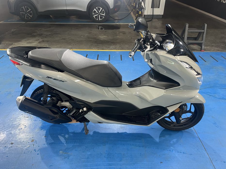 Mota PCX 125  24/08/2023