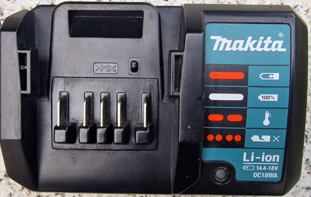 Makita, bateria + carregador