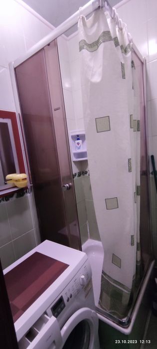 Посуточно,подобово 1к біля метро,парковка, автовокзал