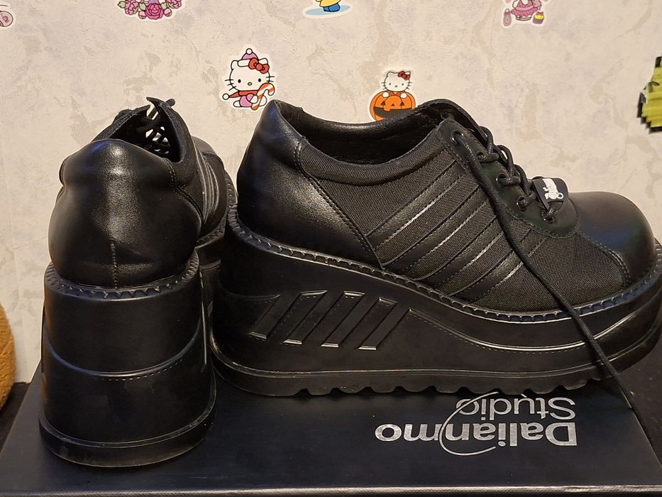 demonia stomp 08, черные ботиночки