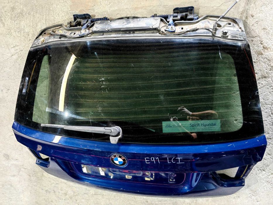 Tampa da mala BMW E91 serie 3 lci