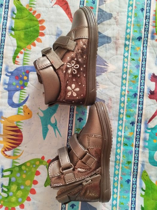 Сапоги ботинки размер 23