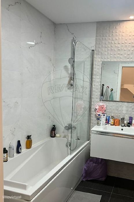 Moradia T4 para arrendamento