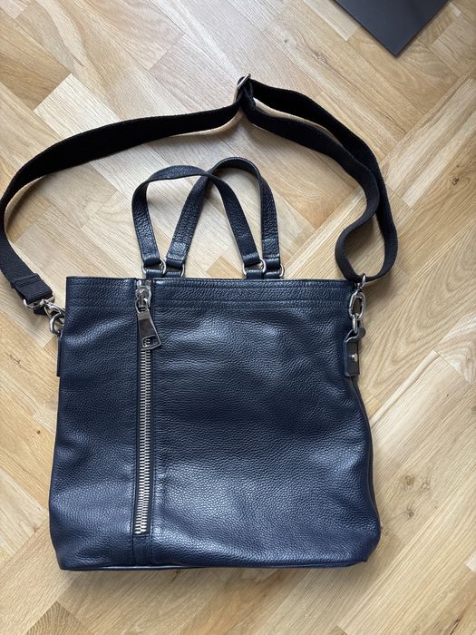 Ciekawa torebka Gino Rossi granatowa skóra, stan idelany