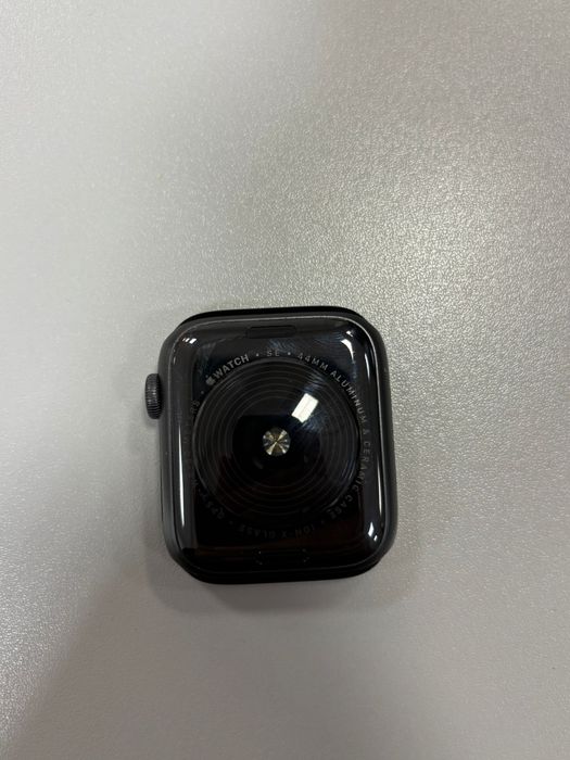 Apple Watch SE  44mm