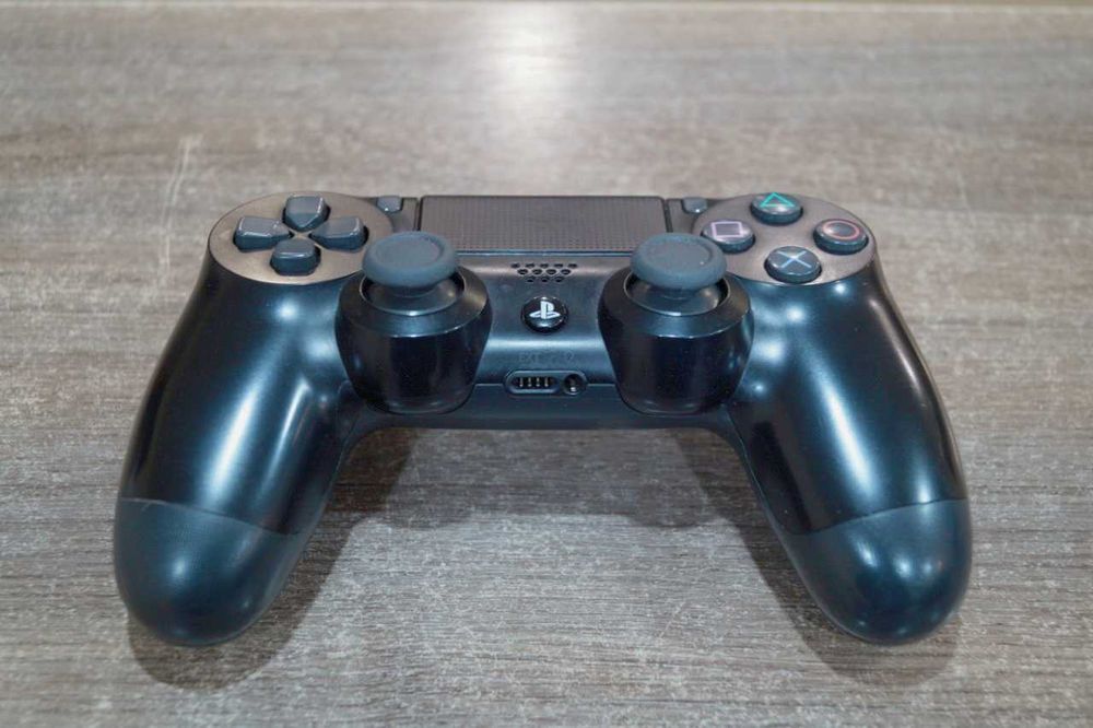 ГАРАНТІЯ Ігрова консоль Sony PlayStation 4 PRO White 1TB TVOYO