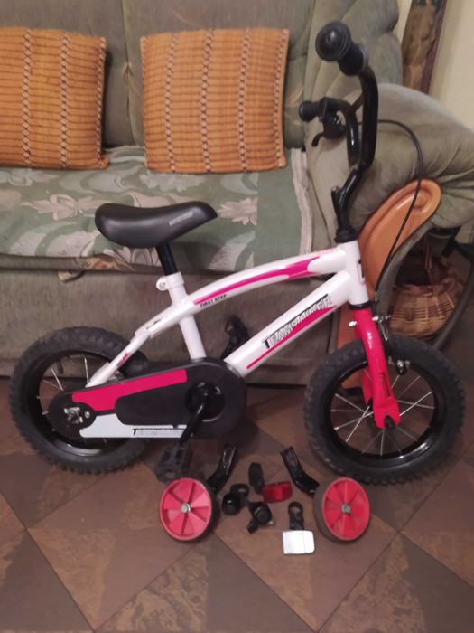 Rower dziecięcy 12" firmy 'TEAMRAIDER First Step'
