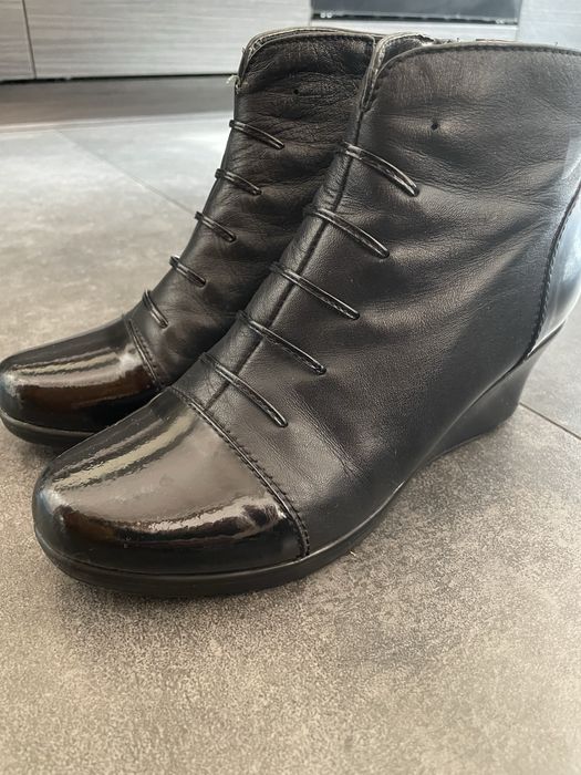 Демісезонні шкіряні ботики, розмір 38