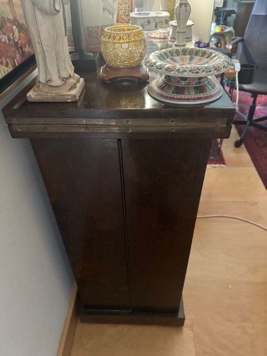 móvel japonês , bar com rodas