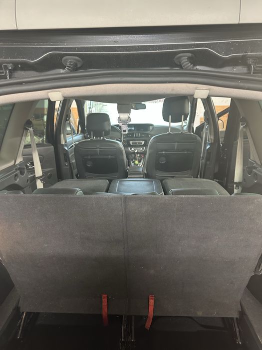 Reno scenik grand 3 2015