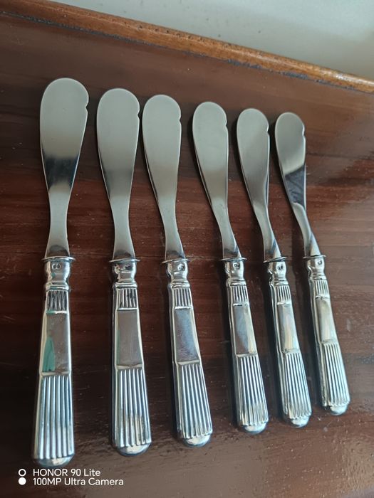 Faquinhas modelo caninhas em prata