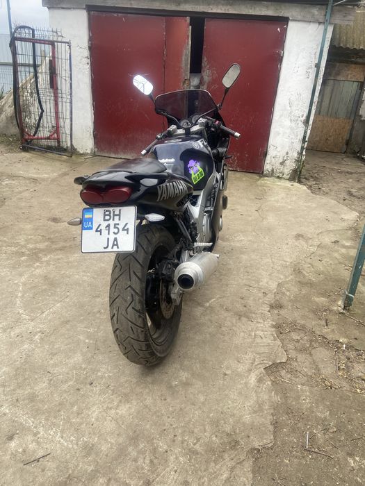 Yamaha fzr 600 genesis