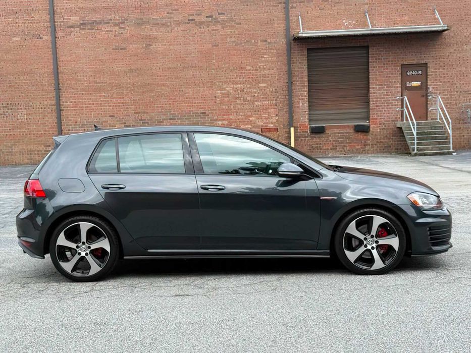 Volkswagen Golf GTI SE      2015