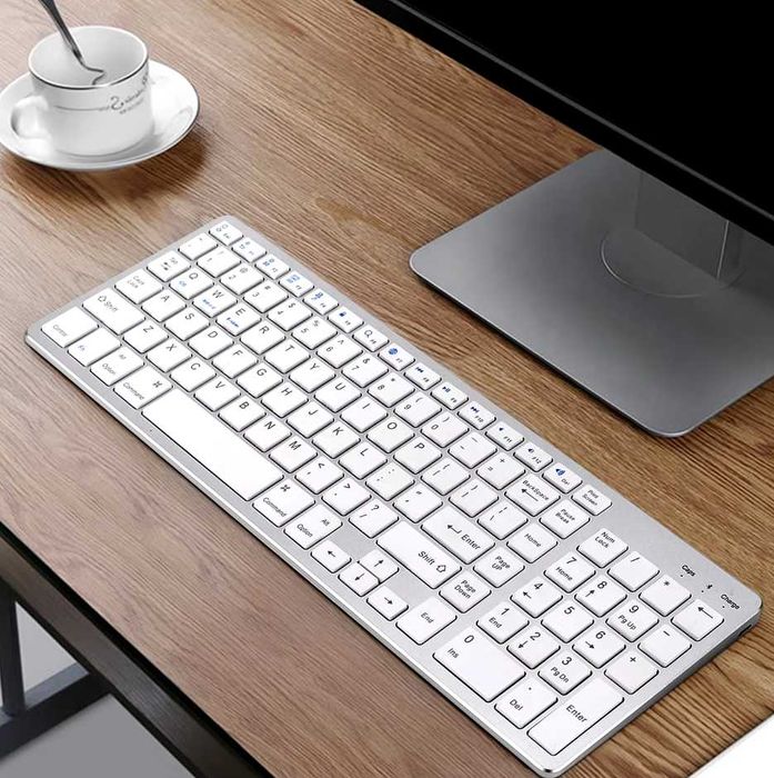 Klawiatura COcomice biała nowa