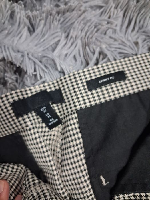 Spodnie w kratkę męskie