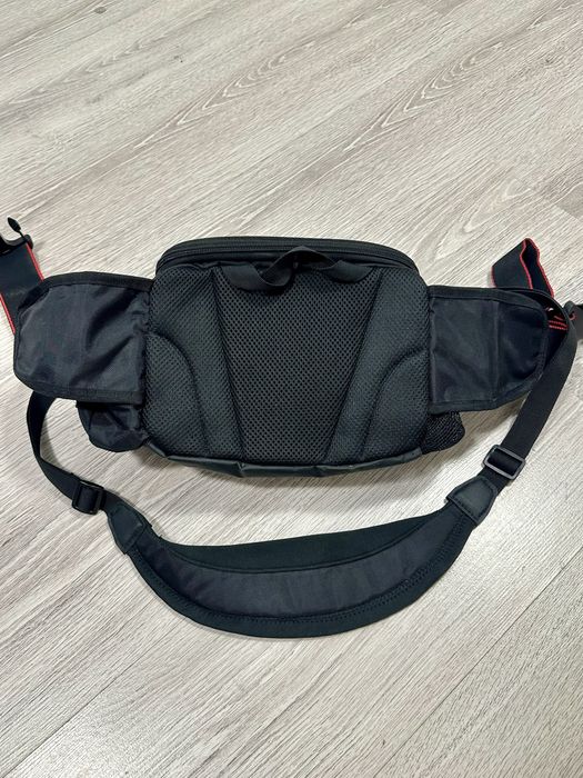 Golden Catch Hip Bag