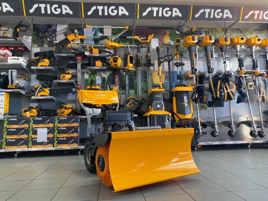 ZESTAW Zamiatarka Spalinowa STIGA SWS 800 G + PŁUG