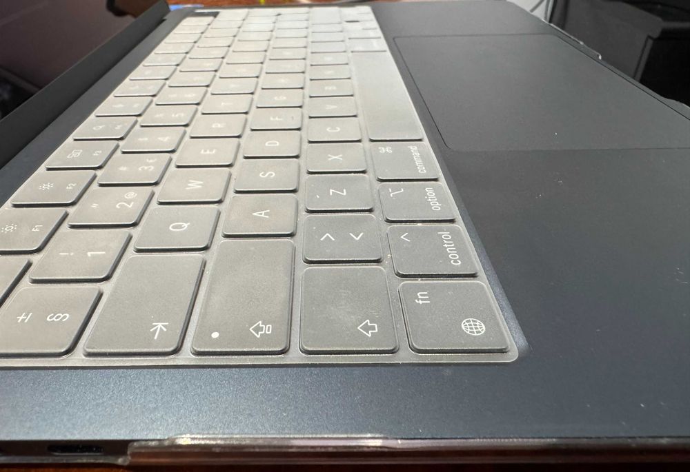 Macbook air de 13P com chip M3 2024/07 igual a novo(rebaixa de preço)