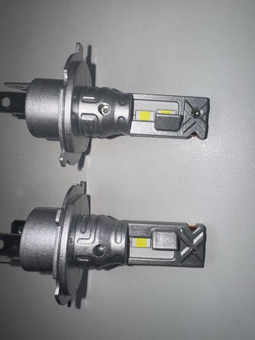 Led лампи h4 (2шт)
