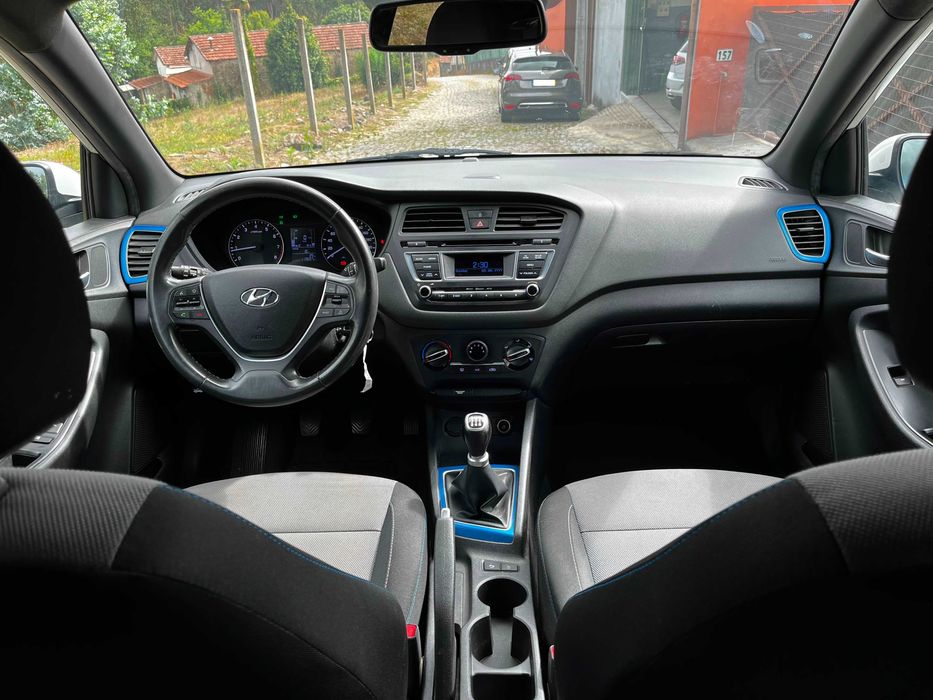 Hyundai i20 1.2 Blue Apenas 113 Mil Kms Nacional de 2016