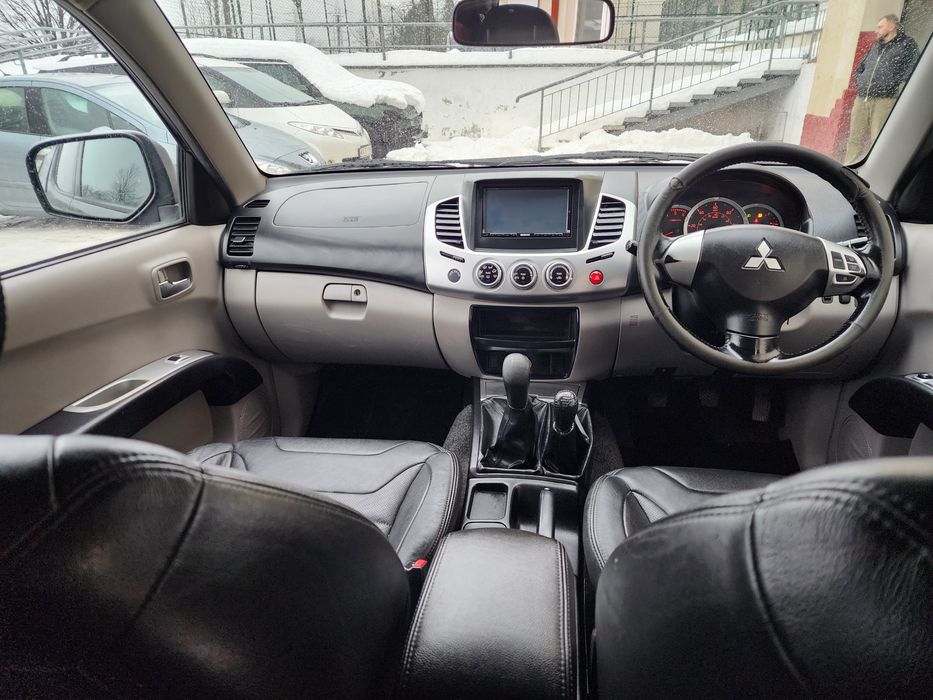 Mitsubishi L200 2010 рік в Україні!