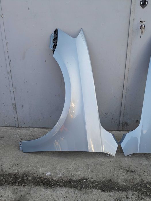 Крило Volkswagen Passat B7 Пассат Б7 Колір LC7Z Крила Європа
