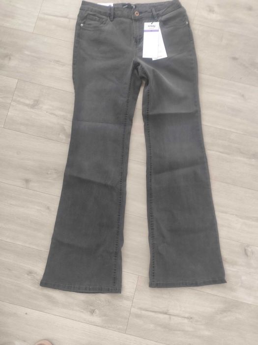 Spodnie damskie jeans