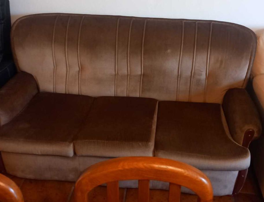 Vendo Sofás de 3 lugares