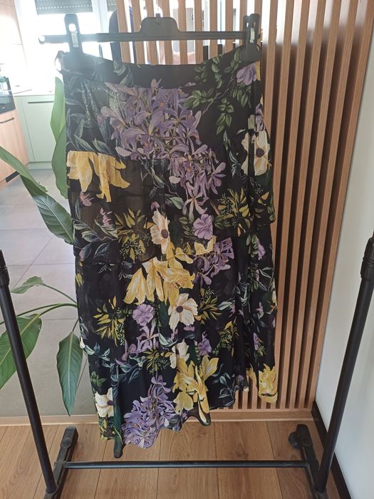 Spodnica w kwiaty mango wiosna midi