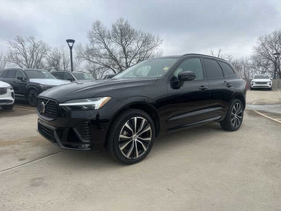 Volvo Xc60      2023