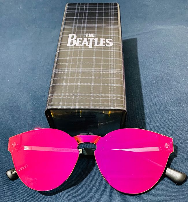 Oculos Sol Chilli Beans Brasil espelhado Cor Rosa.